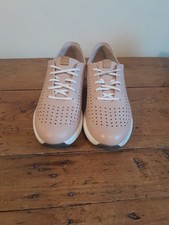 Clarks Un Rio Tie Unstructured