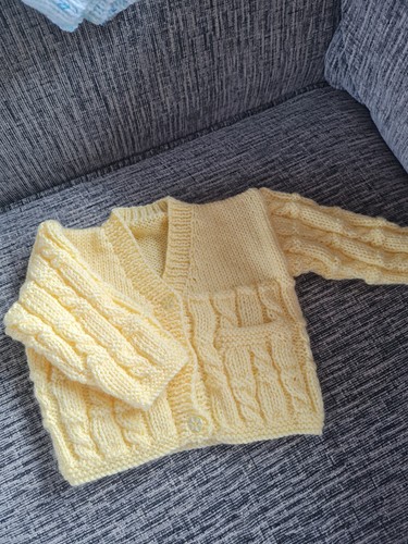 Hand knitted baby - cardigan, 0-3