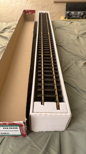 Four foot 1 gauge - four, track