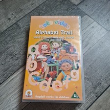 TOTS TV - TILLY TOM AND TINY'S