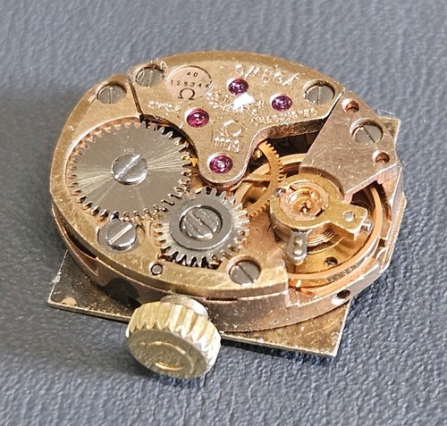 Omega 1100 watch movement - 1100,