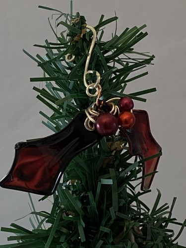 Red unusual xmas holly - ,