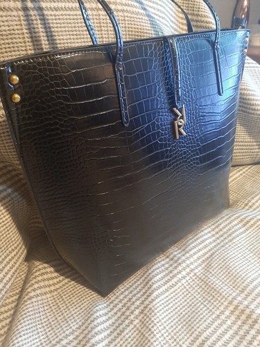 Large black croc embossed - large,