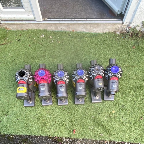 Job lot dyson handheld - v7,