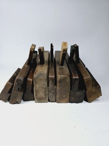 Antique wooden moulding - wooden,