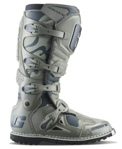 Gaerne fastback enduro - gaerne, sole