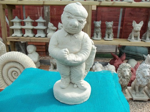 Concrete garden statue - ,