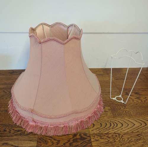 Large vintage style pink - style,