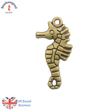 10 Seahorse Pendant Charms