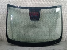 RENAULT CLIO WINDSCREEN