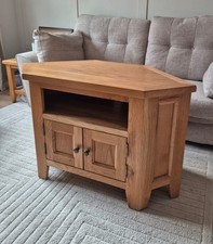Bespoak Hand made Oak Corner TV Unit