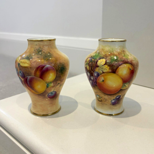Royal worcester hand - worcester, painted
