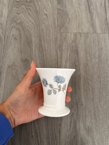 Wedgewood pottery fine bone - pottery,