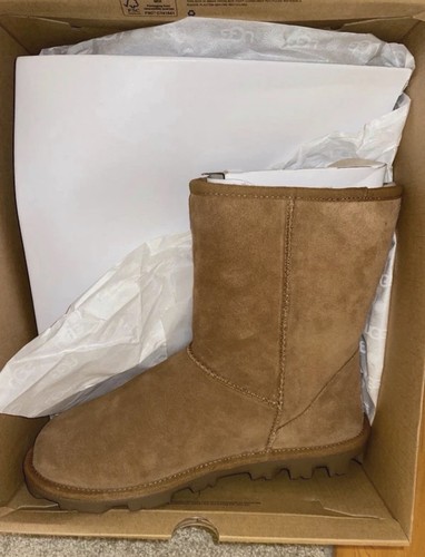 Ugg essential short - essential, boot