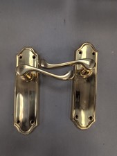Carlisle Brass Dl18 Ashtead Polished Brass Lever Latch