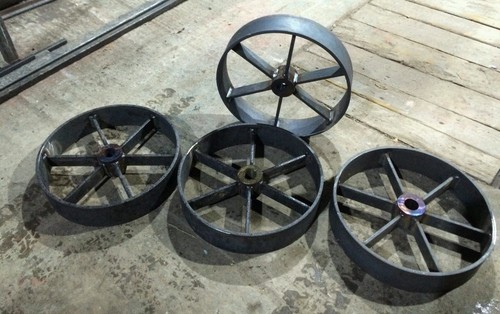 Shepherds hut wheels and - 4,
