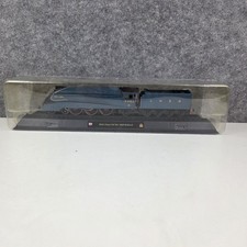 Mallard Train Display Model On Plinth OO Gauge 1938 Class A4