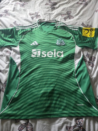 Newcastle united 3rd strip - 3rd,