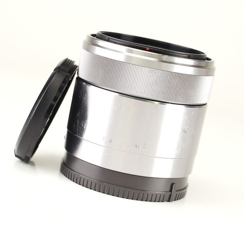 Sony 30mm macro prime - macro,