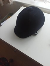 Ladies Riding Hat Size 59 Good condition