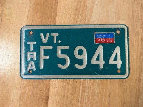 Vintage vermont trailer - vermont, number