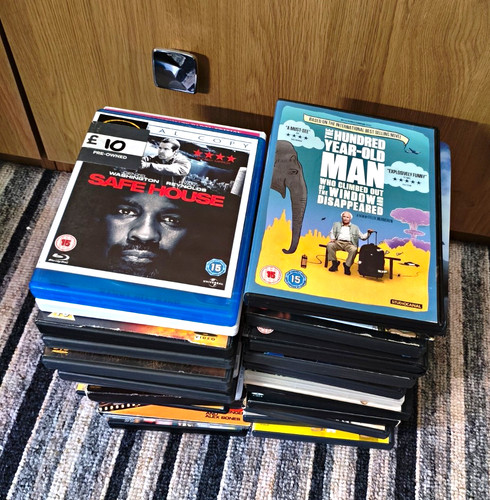 Dvd bundle about random - bundle,,