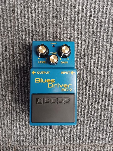 Boss effects pedal - bd-2,