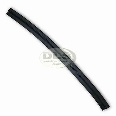 Lower door seal rear safari - door,