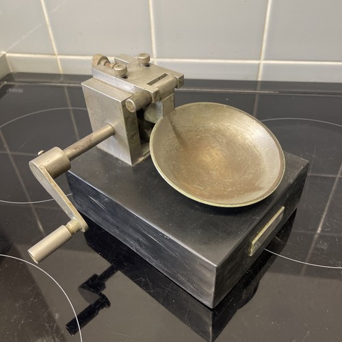 Liquid limit apparatus - liquid,