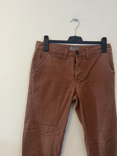 Burton menswear chinos 32r - burton,