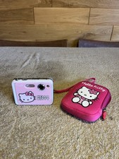 Hello Kitty Sanrio Digital Camera And Carry Case