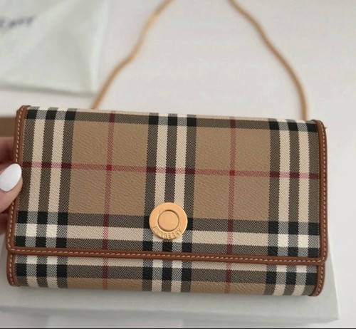 Burberry wallet chain - burberry, on