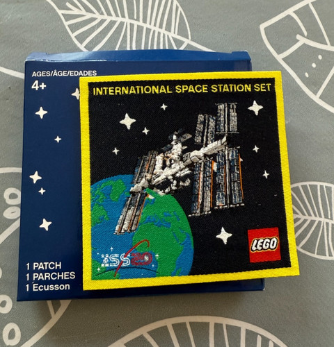 Lego international space - international,