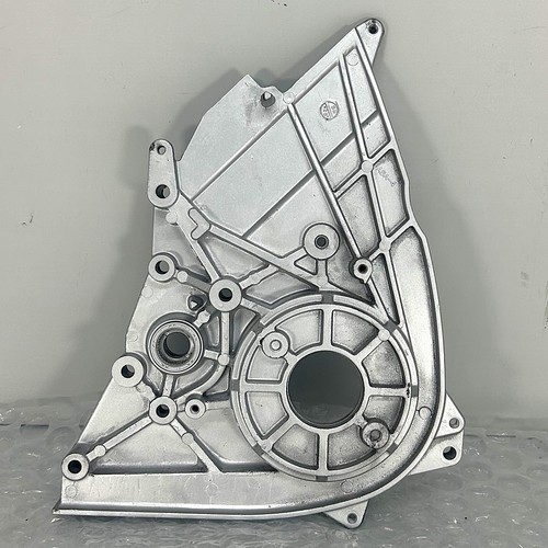 Front upper cylinder block - front,
