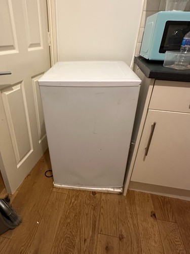 Under counter freezer white - ,