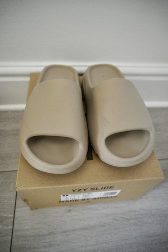 Adidas yeezy slide - yeezy,