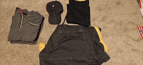 Mcdonalds crew worker team - crew,