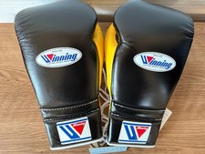 Winning boxing glove 12 oz