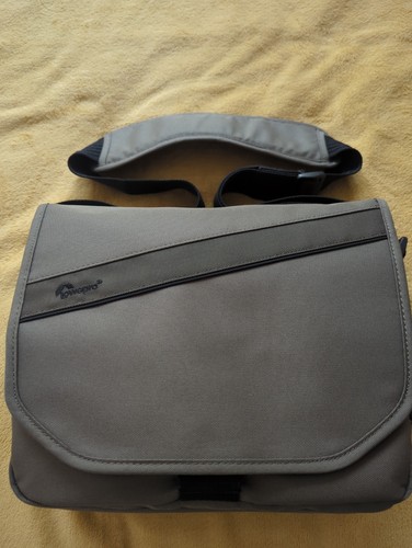 Lowepro event messenger - event, 150