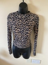 Leopard Print Top Size 2 Xs (