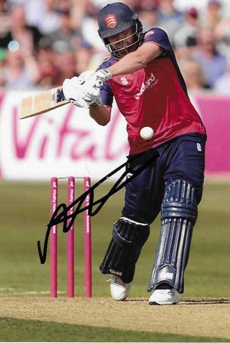 Matt critchley essex signed - essex, 6