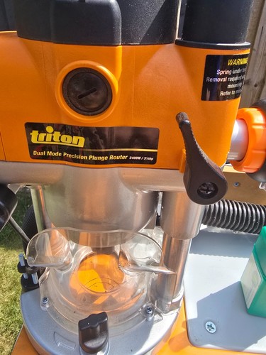 Triton 2400w dual - triton, mode