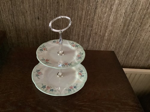 Porcelain tier cake - tier, stand