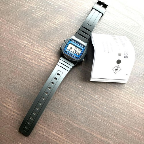 Casio 105 digital watch - casio, f-105