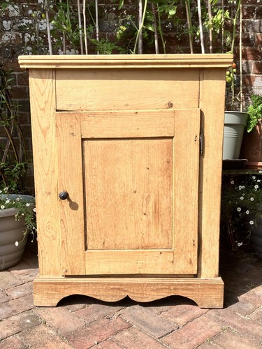 Victorian stripped pine - stripped,