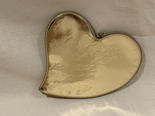 Vivienne westwood kiss clutch - westwood,
