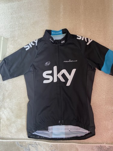 Rapha sky pro cycling team - rapha,