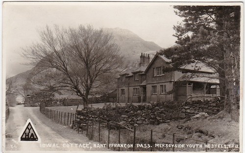 Idwal cottage youth hostel - cottage,
