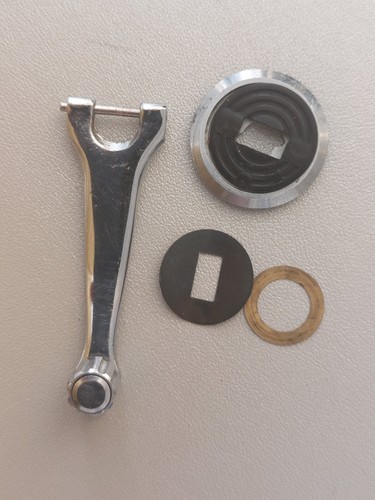 Yashica mat winder - yashica,