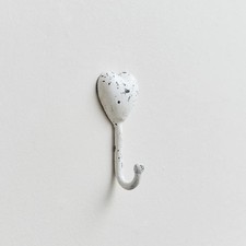 White Distressed Metal Heart